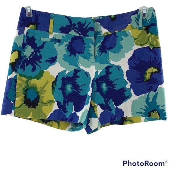 ANN TAYLOR LOFT TROPICAL RIVERA JUNGLE PRINT SHORTS 4” SIZE 0 - Picture 1 of 3